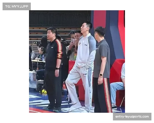 胡明轩与张明池双控尝试 广东队后卫线新组合接受检验